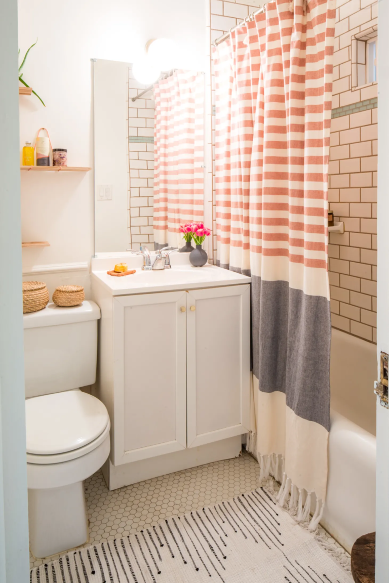 10 Best Small Bathroom storage Ideas to tidy your space